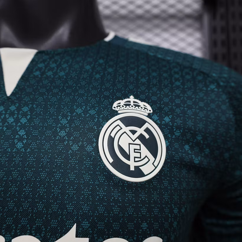 RM Visitante Player Manga Larga 2026/27